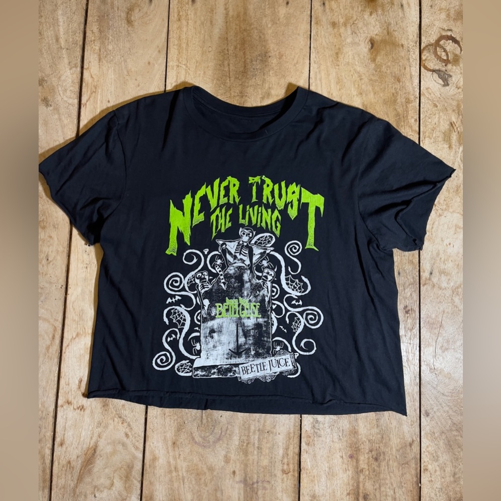 Beetlejuice Cemetery Cropped T-Shirt